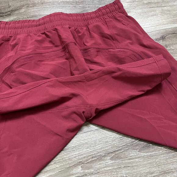 Lululemon Athletic Pace Breaker Linerless Short 7” Mulled Wine Men’s Size S - Picture 5 of 8